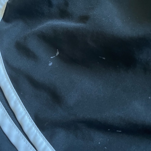 black nike shorts - Picture 4 of 4